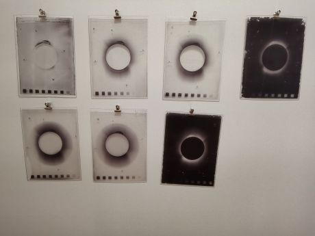 Abbildung 2: Aufnahmen der Sonnenfinsternis in Sobral, Brasilien
