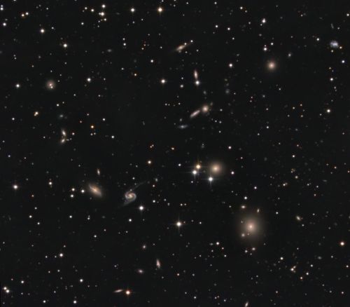 Die NGC 80 - Gruppe im Sternbild Andromeda